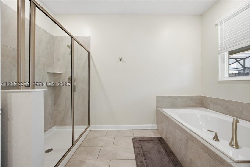 TURNKEY - FULLY FURNISHED - READY TO PRODUCE INCOME - SELLER - photo 22