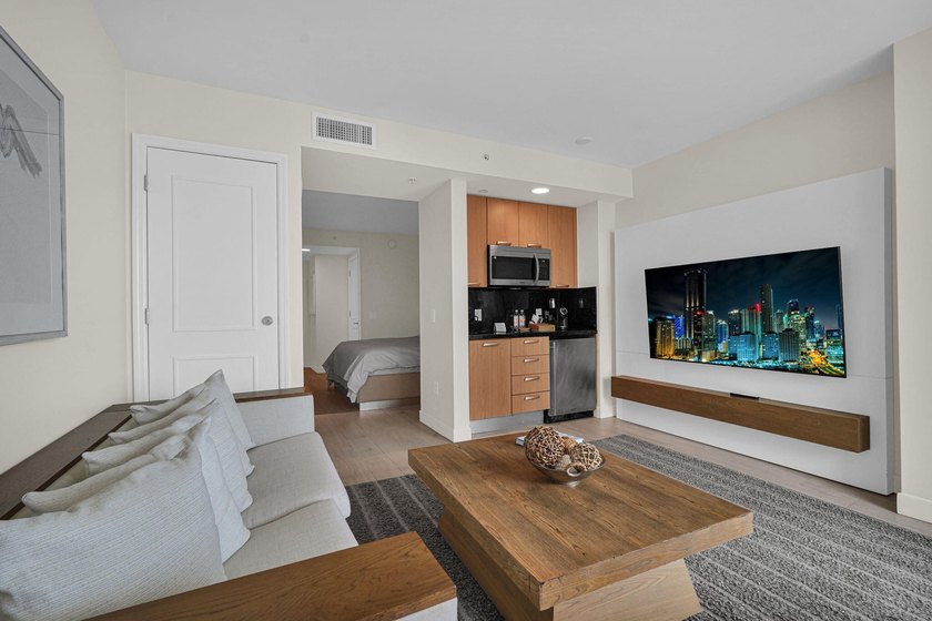 Experience elevated beachfront living at Q Club Resort &amp; - photo 6