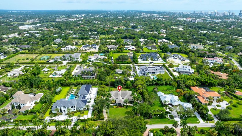Welcome to an extraordinary estate in Pine Ridge, where over 8 - photo 50