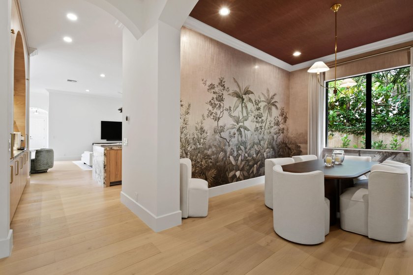 Welcome to one of the most extraordinary homes ever offered in - photo 7