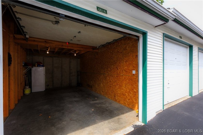 Unicorn Alert! Garage now Included~! View! 2 boat slips. This - photo 40