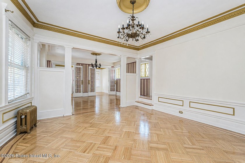 Come and see this magnificent one family detached home in the - photo 15