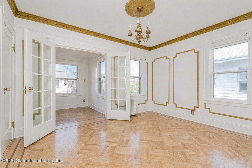 Come and see this magnificent one family detached home in the - photo 18