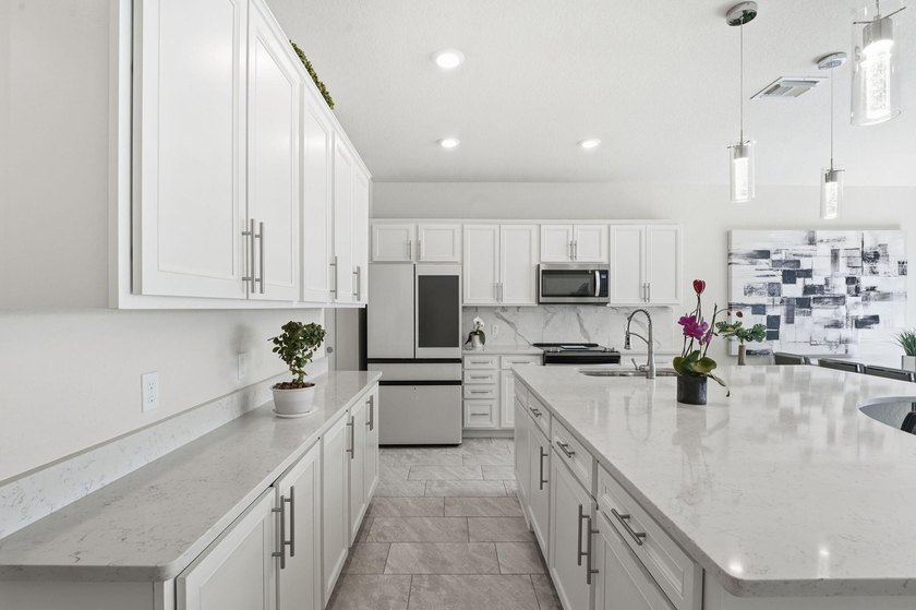 Welcome to 4802 Blistering Way, a beautifully maintained - photo 5