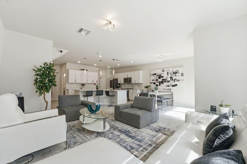 Welcome to 4802 Blistering Way, a beautifully maintained - photo 9