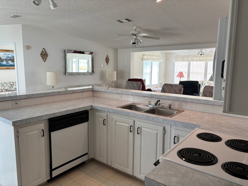 MOTIVATED SELLER - MAJOR PRICE ADJUSTMENT!!! This one-owner - photo 15