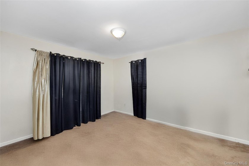 Charming Colonial - Your Forever Home! Lovely Colonial with an - photo 16