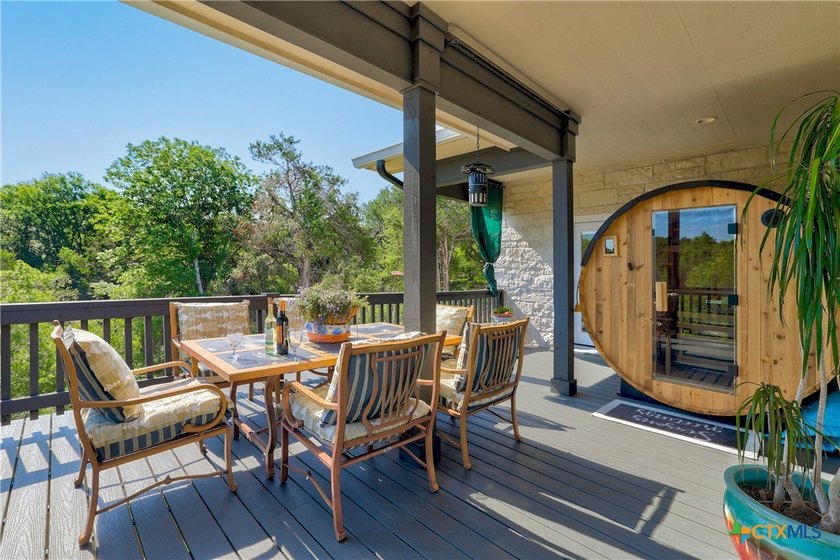 WELCOME TO A MOVE-IN-READY MASTERPIECE IN THE HEART OF THE TEXAS - photo 29