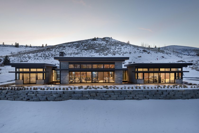 Stunning single-level Mountain Modern home with exceptional - photo 2