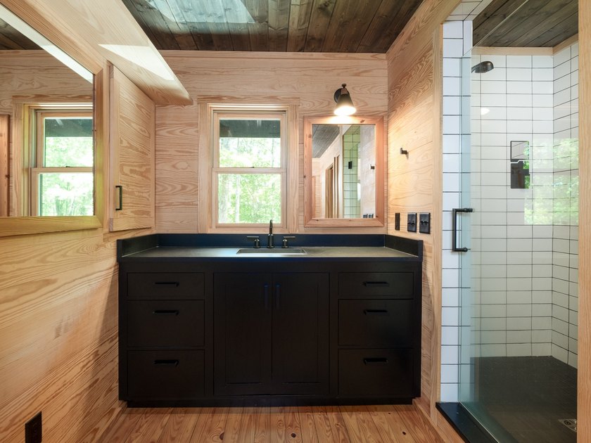 212 Southeast Shore Drive offers a level of craftsmanship and - photo 23