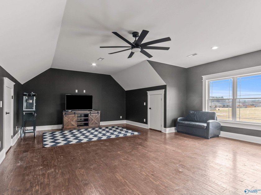 Welcome to a truly extraordinary residence where modern luxury - photo 31
