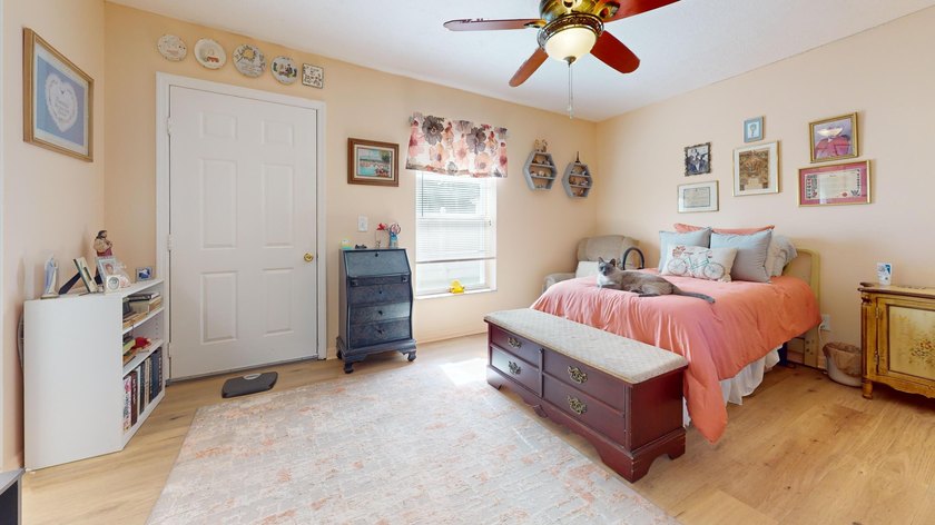 Seller is willing to assist with buyer closing costs with an - photo 10