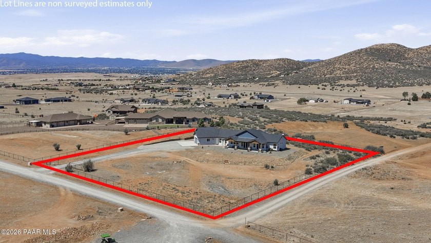 Stunning views in front and Back, fully fenced on 2.1 acres! - photo 36
