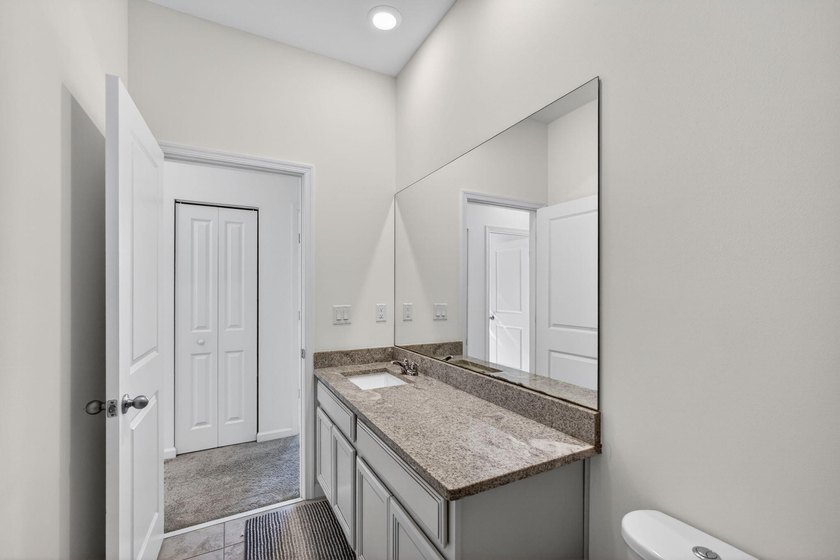 This beautifully maintained 3-bedroom, 2.5-bath home offers - photo 32