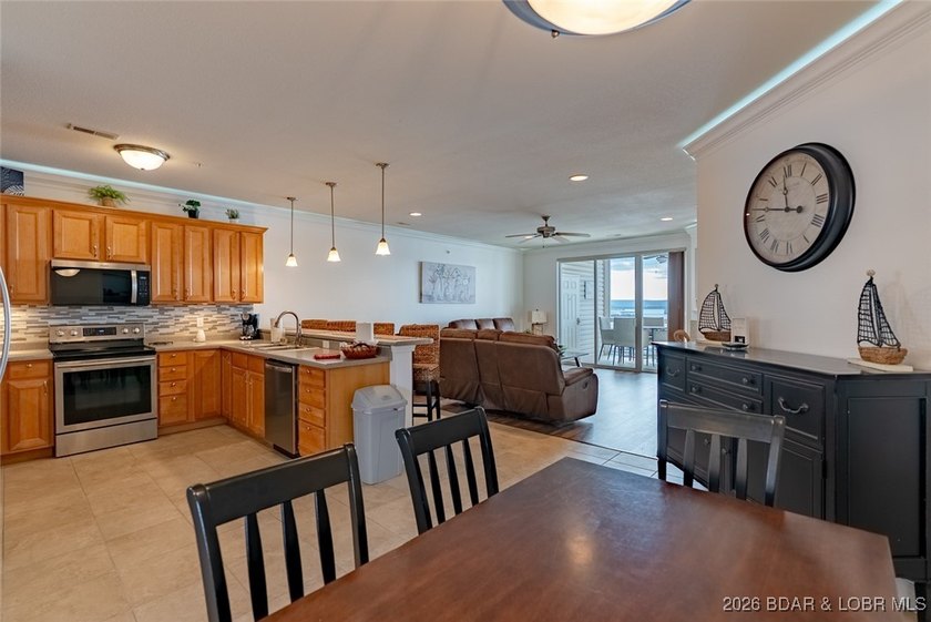 Lakefront Turnkey Investment Opportunity with Nightly Rentals - photo 18