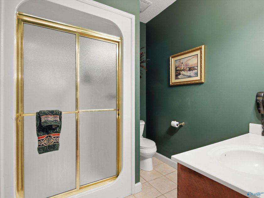 Perfectly positioned along the Southern Gayles Golf Course - photo 24