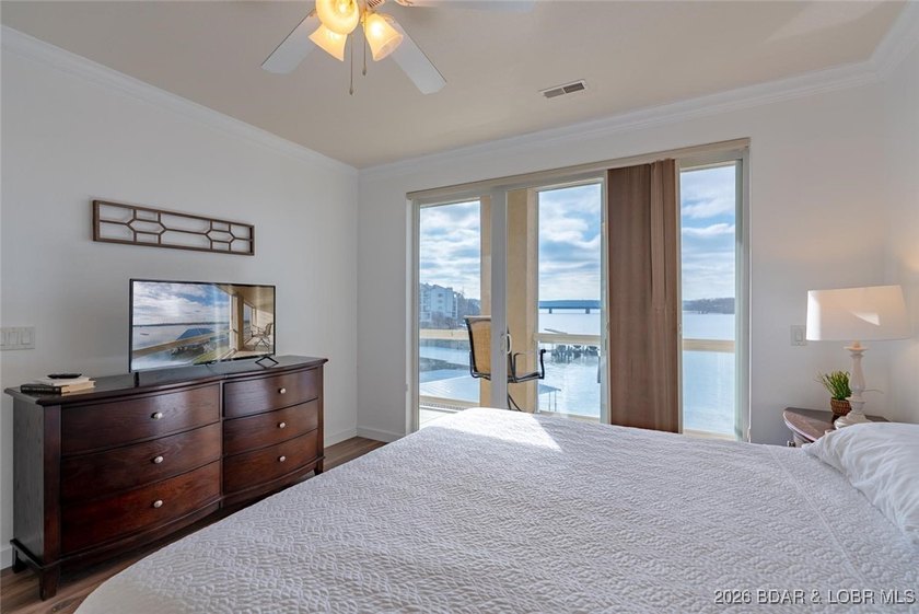 Lakefront Turnkey Investment Opportunity with Nightly Rentals - photo 27