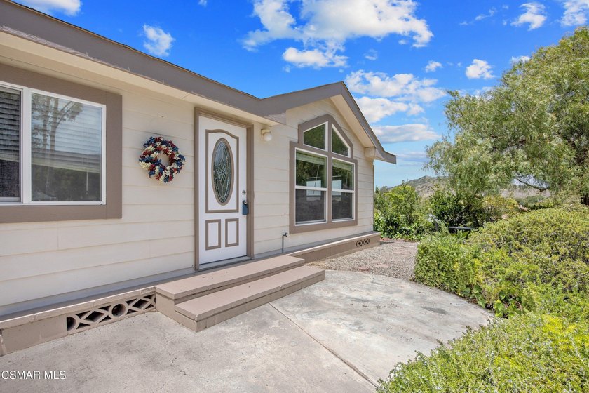 Excellent 55+ Camarillo Springs, Single-Story Retreat with views - photo 31