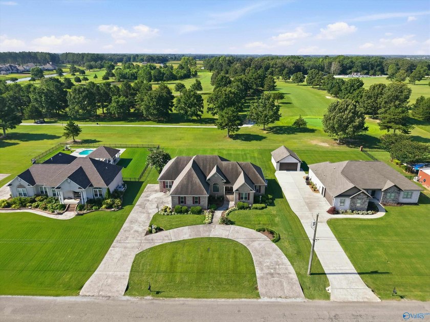 Perfectly positioned along the Southern Gayles Golf Course - photo 39