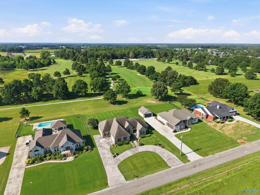 Perfectly positioned along the Southern Gayles Golf Course - photo 40