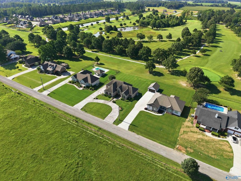 Perfectly positioned along the Southern Gayles Golf Course - photo 42