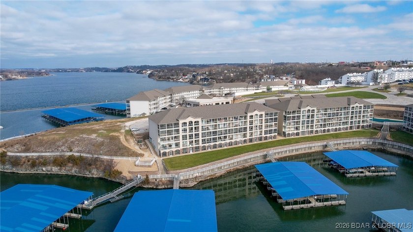 Lakefront Turnkey Investment Opportunity with Nightly Rentals - photo 44