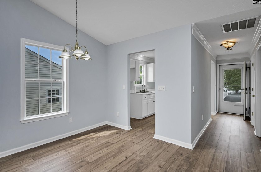 Amazing freshly painted patio home in the heart of Lexington - photo 6