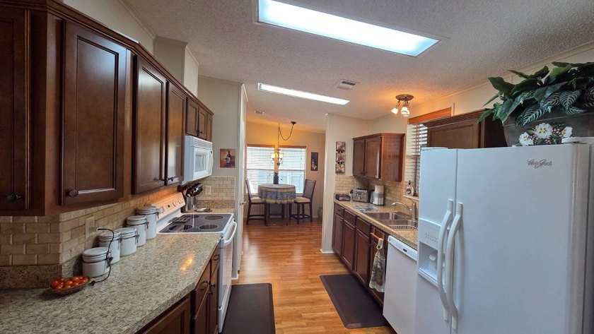 PRICE ADJUSTMENT!! Looking for your next home or the perfect - photo 8