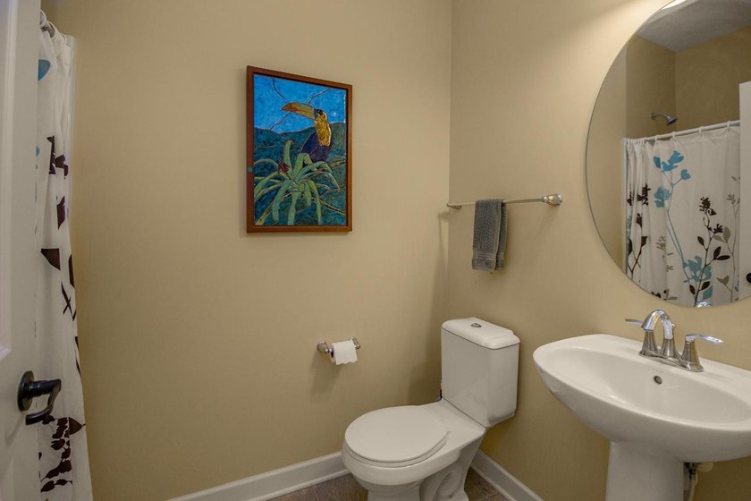 Single-level living with water views and a walk-out basement! - photo 27