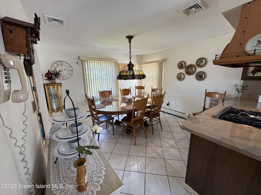 First time being offered for sale! Beautiful Center Hall - photo 18