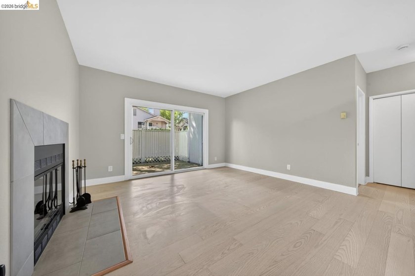 What an opportunity!! Come and see this one bedroom condo in - photo 4