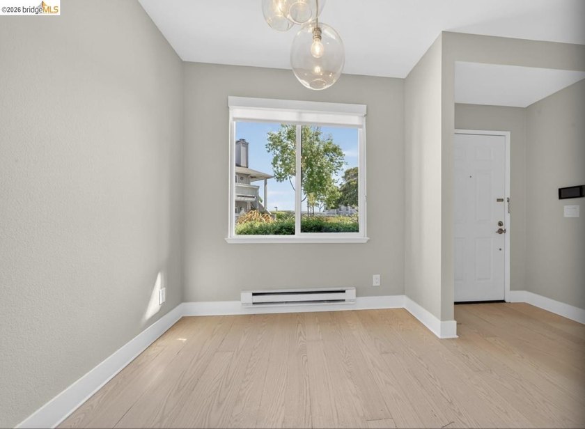 What an opportunity!! Come and see this one bedroom condo in - photo 10