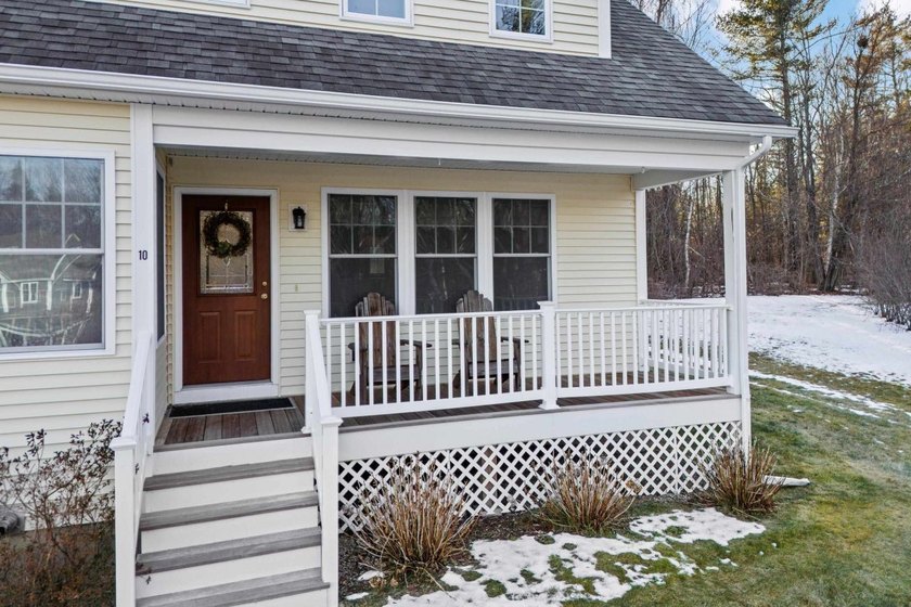 Welcome to 10 Pacific Drive, set on a quiet cul-de-sac and - photo 41