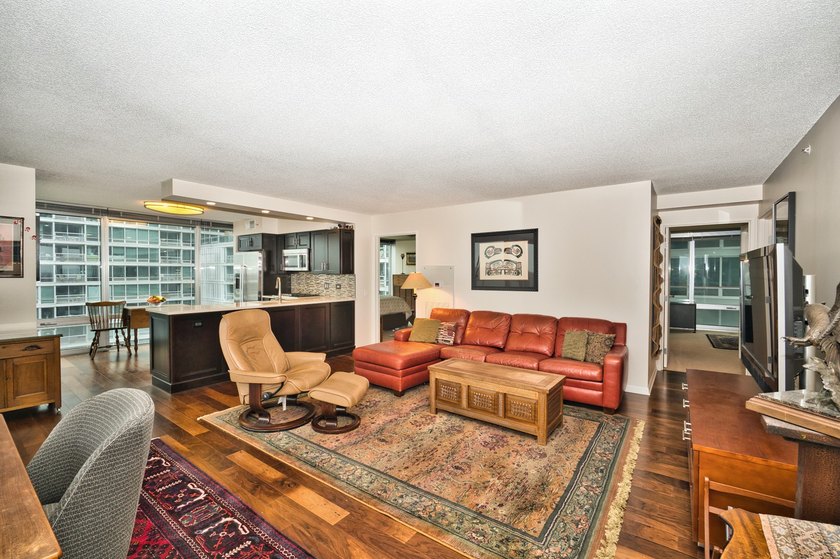 Optima Old Orchard Woods Luxury Living in this 1500 Sq Ft Corner - photo 11
