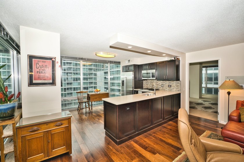 Optima Old Orchard Woods Luxury Living in this 1500 Sq Ft Corner - photo 16