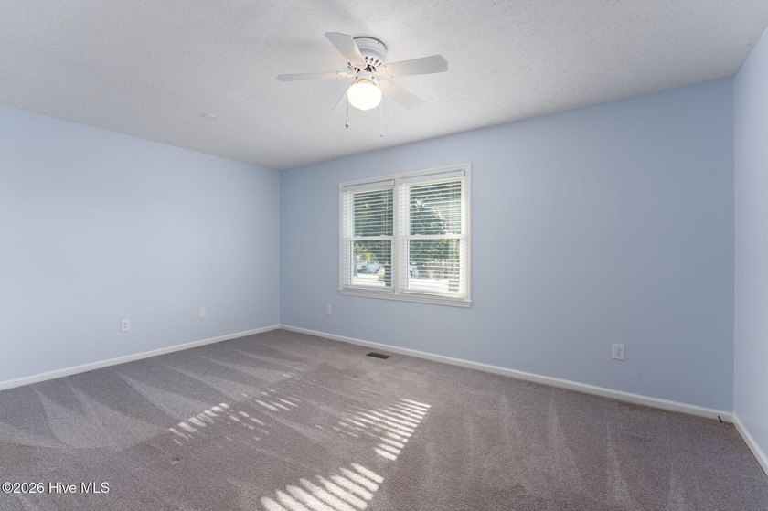 What luck! This charmer is back on the market! Looking for a gem - photo 23