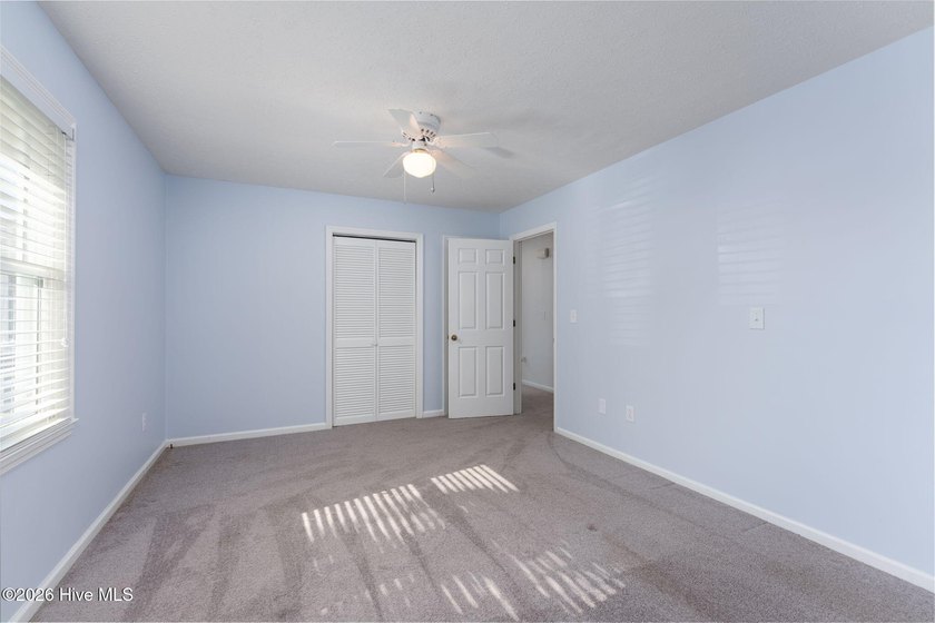 What luck! This charmer is back on the market! Looking for a gem - photo 24