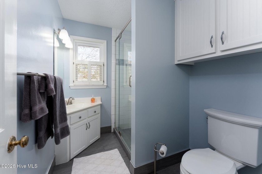 What luck! This charmer is back on the market! Looking for a gem - photo 28