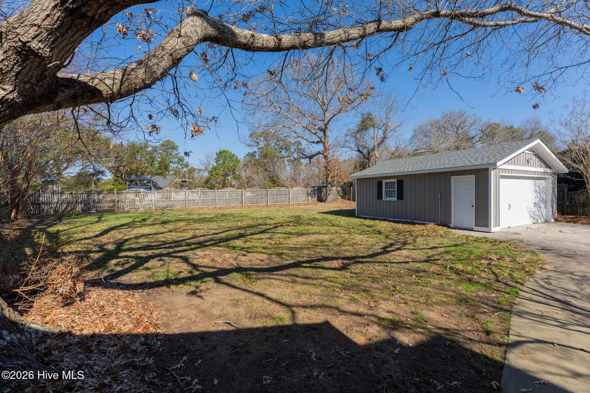 What luck! This charmer is back on the market! Looking for a gem - photo 35