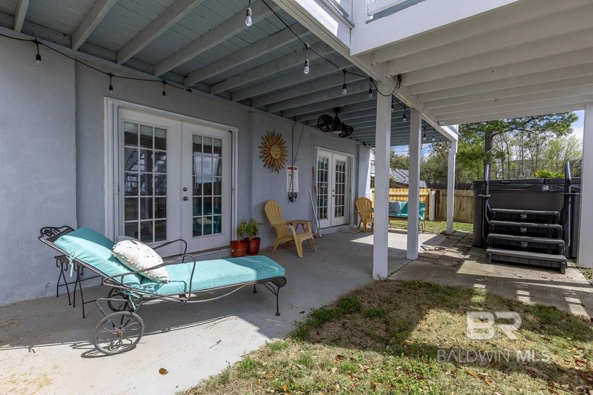 ENJOY BEAUTIFUL SUNSETS AND BAYFRONT LIVING EVERYDAY. This - photo 36