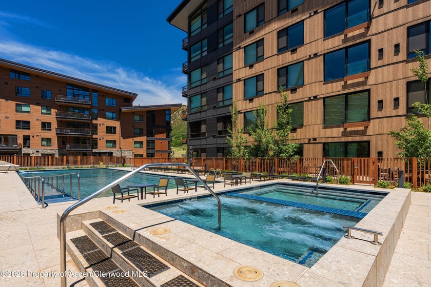 Electric Pass Lodge Residence 503, a pristine 2-bed/2-bath condo - photo 17