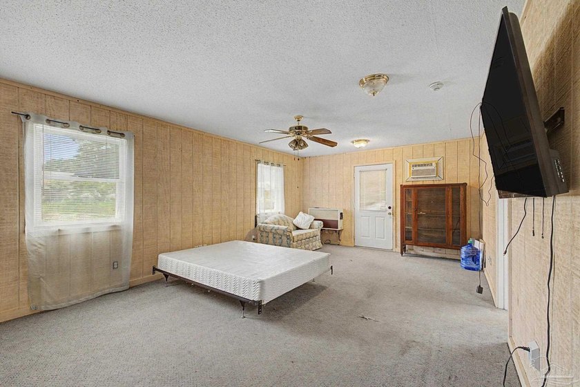 Opportunity awaits! This spacious 2-story home offers 2,665 - photo 21