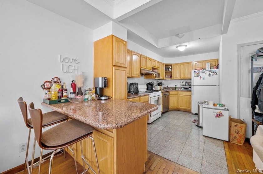 Don't miss this rare chance to own a spacious two-family home - photo 4