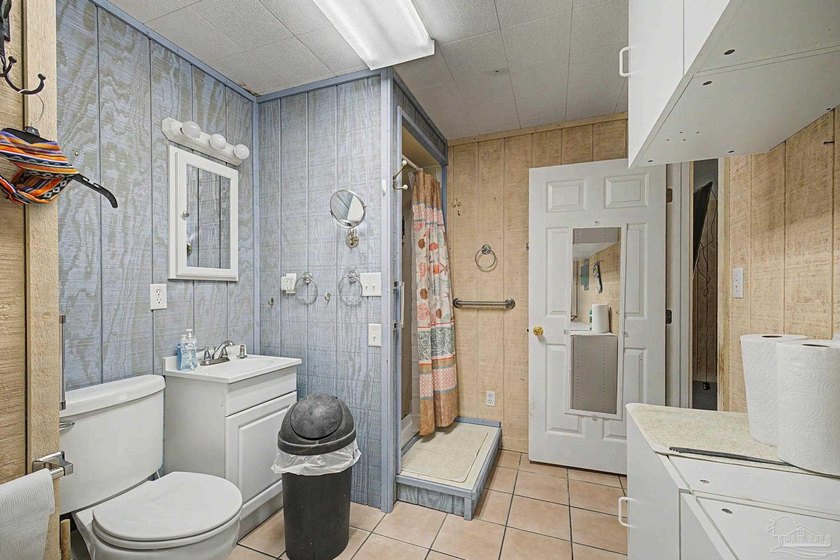 Opportunity awaits! This spacious 2-story home offers 2,665 - photo 24