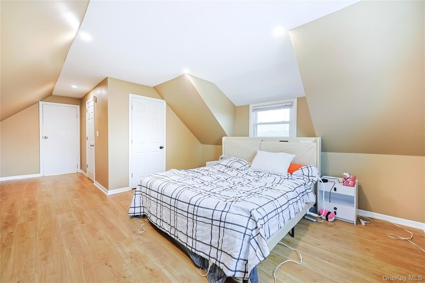 Welcome to this beautifully renovated home in Wantagh.This - photo 25