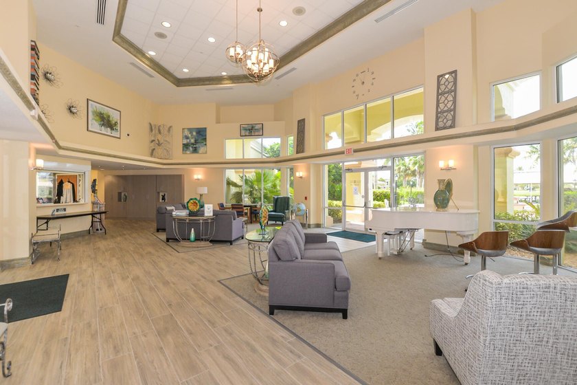 Move-in ready 2/2 Jasmine Villa in a charming courtyard setting - photo 40