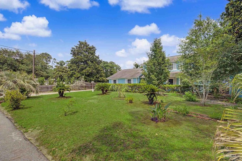 Opportunity awaits! This spacious 2-story home offers 2,665 - photo 45