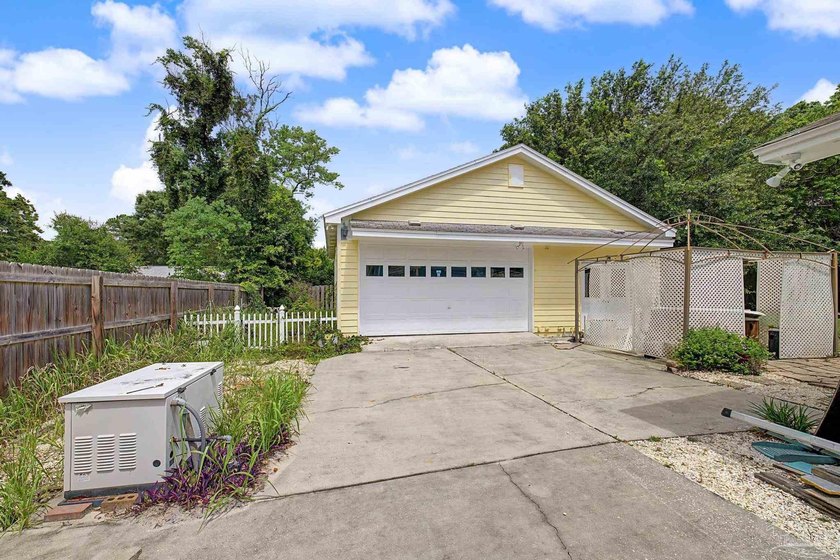 Opportunity awaits! This spacious 2-story home offers 2,665 - photo 47