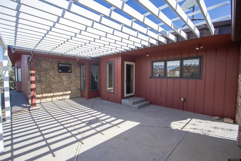 Alcova Lakeview Estates all on one level ranch style home with - photo 33