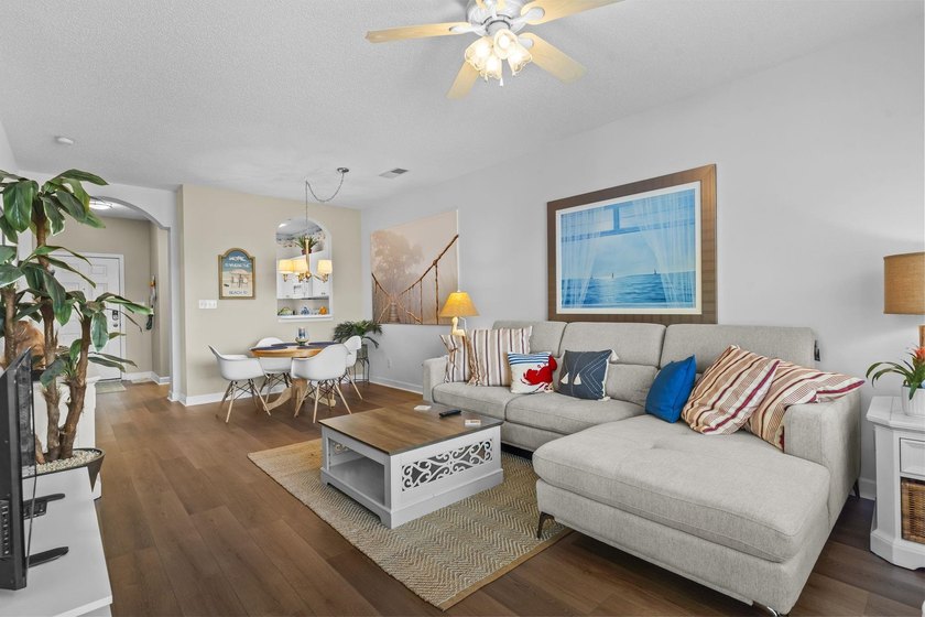 Beautiful 1-bedroom, 1-bath end unit located in the highly - photo 16